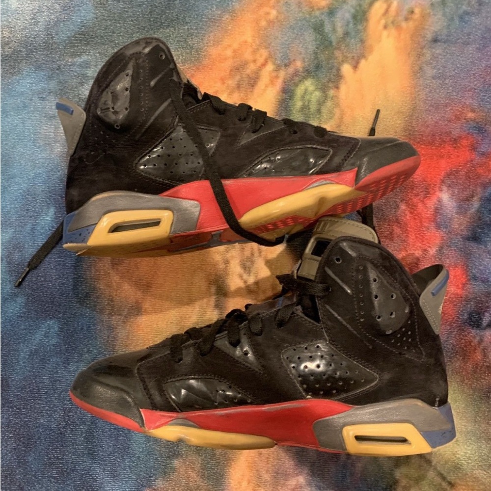Jordan  6 Retro Pistons Black and Red Sneakers